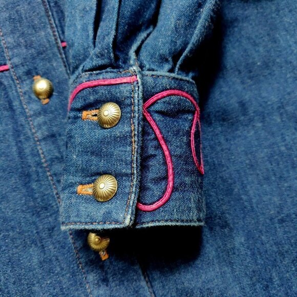S.H.E. For Austin Collection Embroidered Denim Western Shirt Women's Small Rodeo - Picture 7 of 7